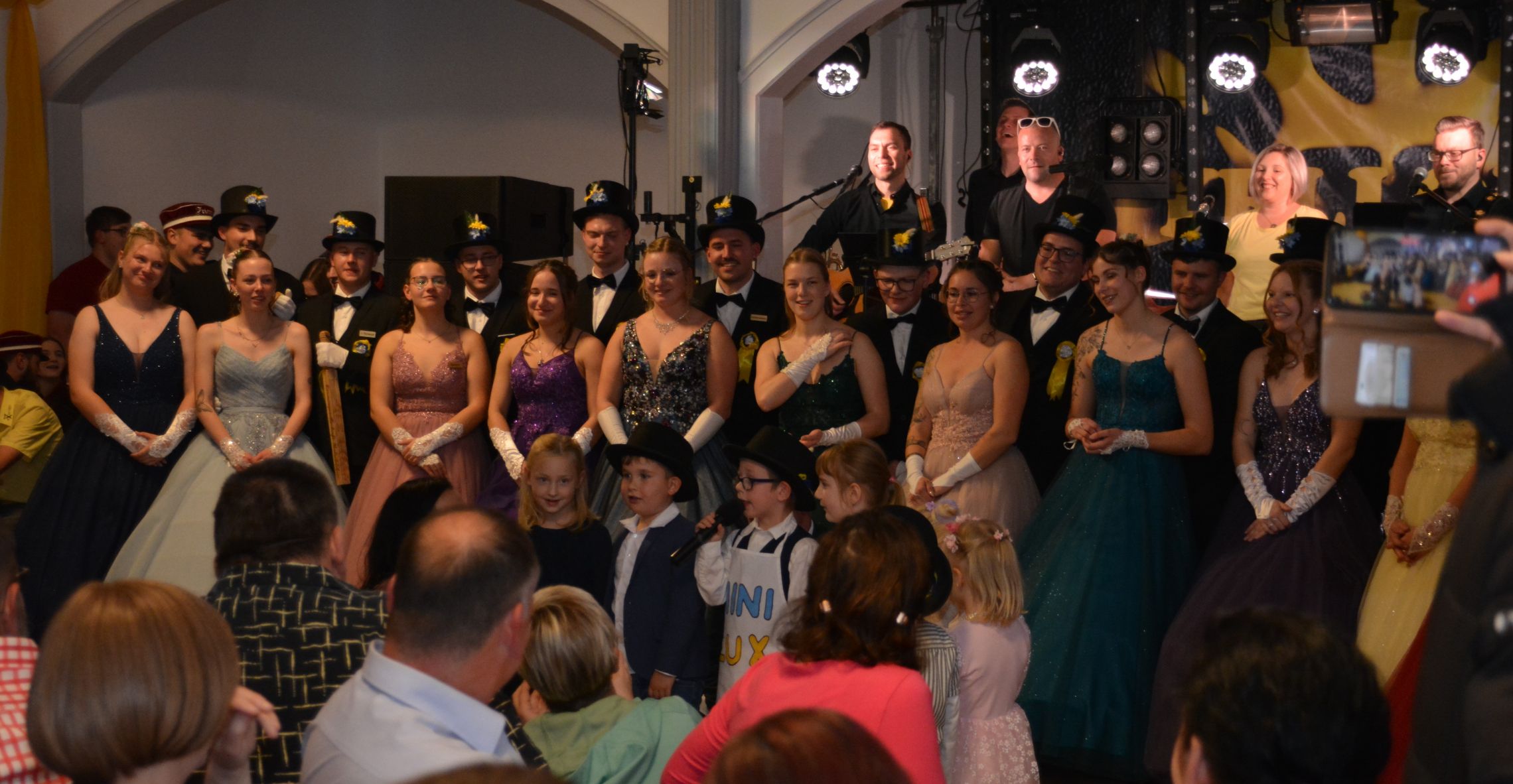 <span class="date-display-single">18.10.2025</span>